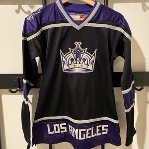 NHL LA Kings CCM women's Black Purple Hockey Jersey Sewn Small